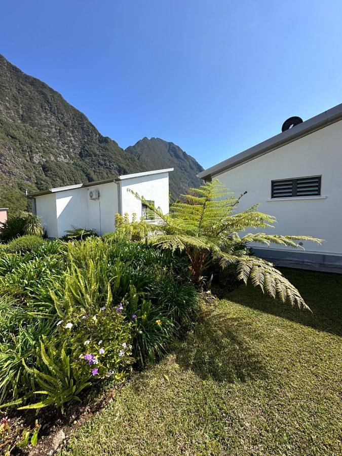 Location de vacances pour 2 personnes, avec jardin dans Grand-Îlet - 3