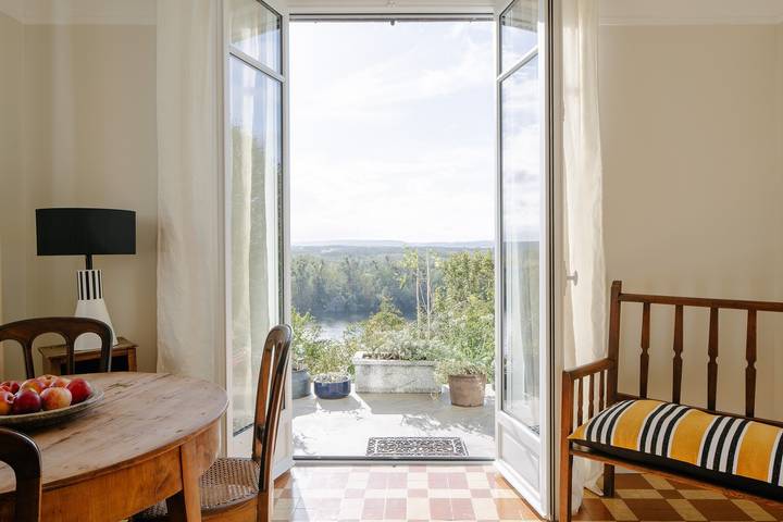 Maison de vacances pour 4 personnes, avec Balcon ainsi que Jardin et Vue sur le lac dans Yvelines