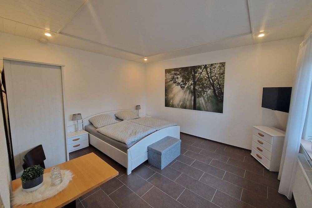 Ganze Wohnung, Apartment zentral zur Kurklinik inkl. Parkplatz in Bad Oeynhausen, Wiehengebirge