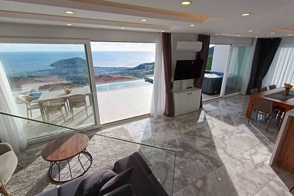 Villa with Private Pool & Lovely Sea Views,  Alanya Villa 1004 in Alanya, Antalya Province