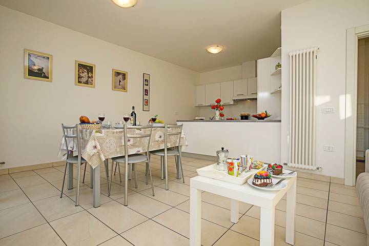 Ferienwohnung für 4 Personen, mit Garten in Torbole - 4