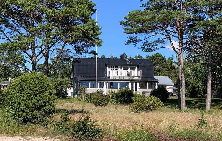 Hus för 8 Personer, med Terass och Trädgård på Gotland