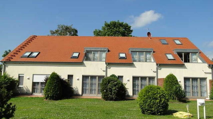 Ferienwohnung für 4 Personen, mit Balkon in Mellenthin