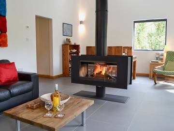 Log Cabin for 2 People in Gwynedd, North-Wales, Photo 3