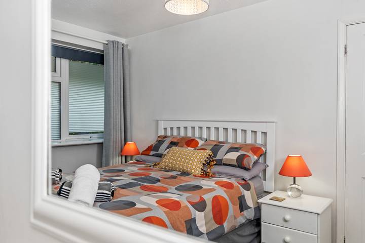 Entire apartment, Swn Y Tonnau - Sea Views, Parking, Beach Access in Saundersfoot, Pembrokeshire