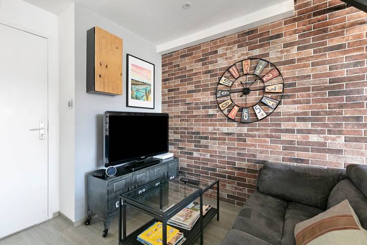 Entire apartment, Er Varech Apartment – Duplex with Balcony, Wi-Fi & Ramparts View in Guérande, Côte d'Amour