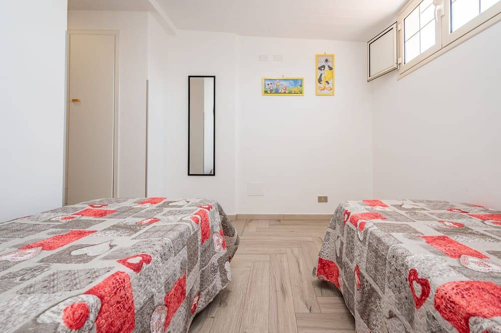 Geheel appartement, The 2 terraces. 8 Places, 3 Rooms. in Piana Calzata, Provincie Palermo
