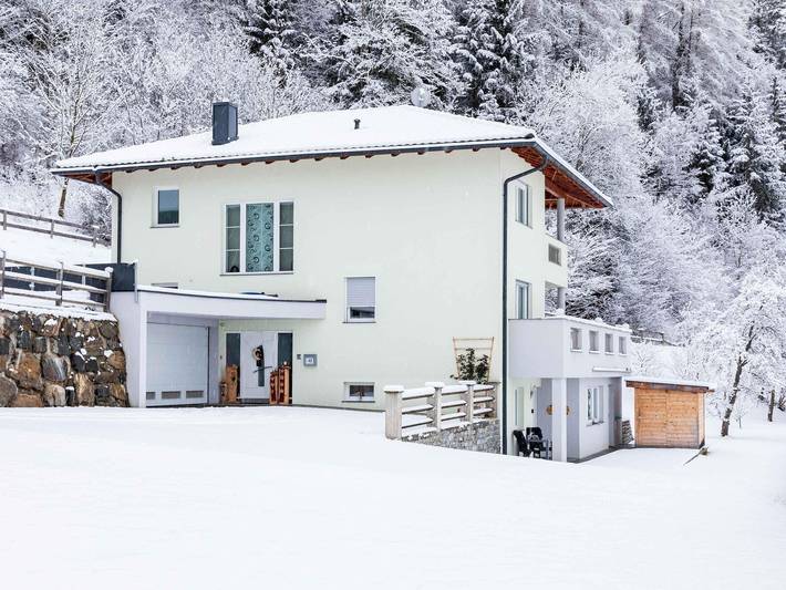 Ferienwohnung für 4 Personen, mit Terrasse und Garten in Arzl im Pitztal