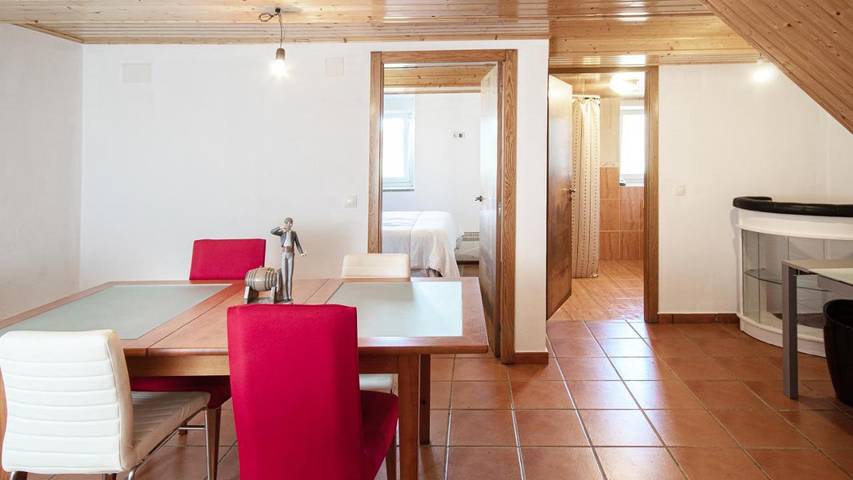 Casa rural para 9 personas, con Jardín en Oza de los Ríos - 4