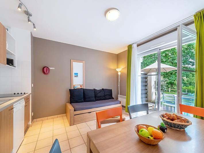 Gîte pour 6 personnes, avec piscine ainsi que jardin et terrasse, animaux acceptés