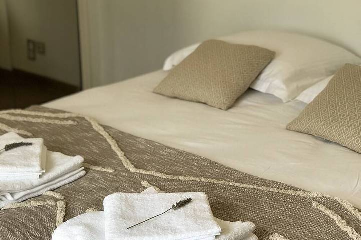 Location de vacances pour 10 personnes, avec terrasse et jardin à Remoulins - 3