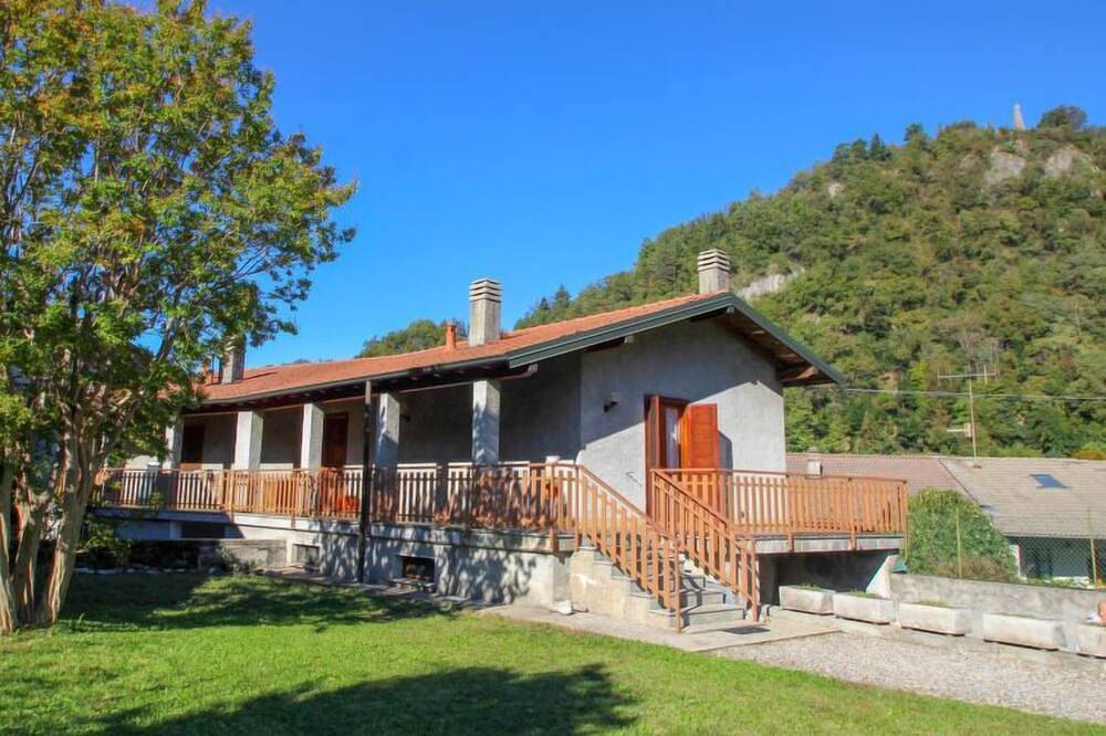 Vakantiehuis Angela by Interhome in Castelveccana, Lago Maggiore (Lombardy)