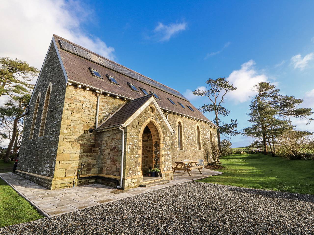 Church Llygad Y Dyffryn in Penbryn, Cardigan Bay