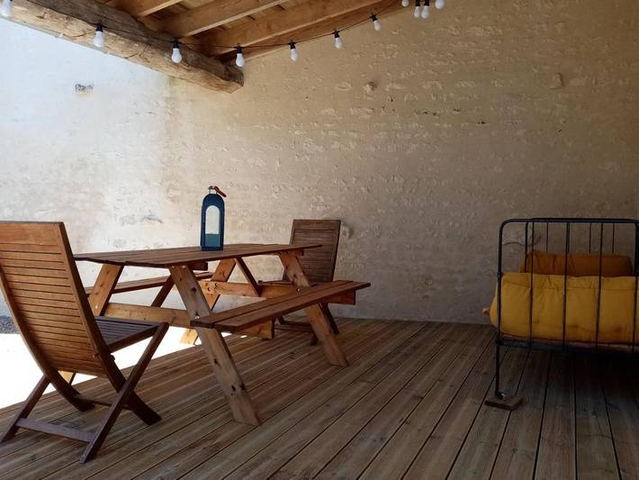 Location de vacances pour 8 personnes, avec Terrasse et Jardin à Paillé - 4