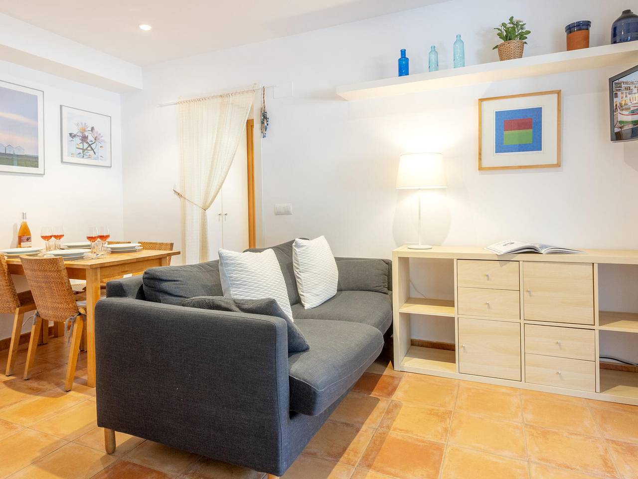 Appartement entier, Appartement avec terrasse à 50m de la plage à Calella de Palafrugell, Costa Brava in Calella de Palafrugell, Palafrugell