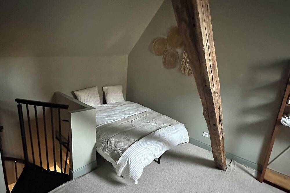 Town House 4 People Bourges in Bourges, Bourges region