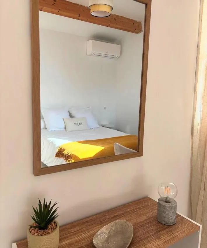 Apartamento de vacaciones para 2 personas, con vistas además de terraza y jardín - 1