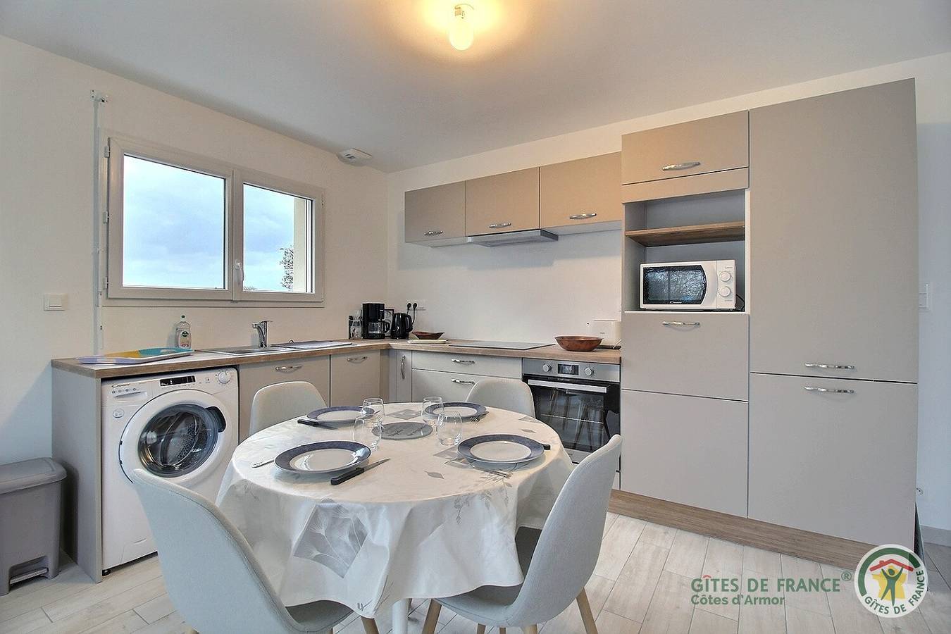 Ti Avalou in Penvénan, Côte de Granit Rose