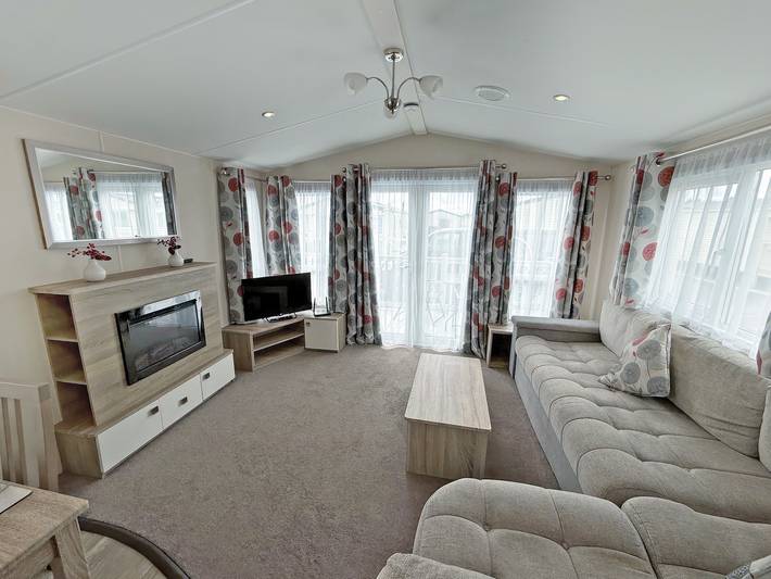Palm Grove 183 - Ukc9561 in Skegness, Lincolnshire