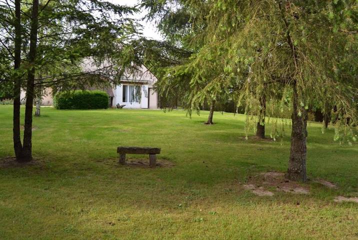 Location de vacances pour 8 personnes, avec jardin à Chaumont-sur-Tharonne - 3