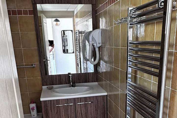 Ganze Wohnung, Studio en Résidence Vacances 4 Avec Accès Piscine in Callian, Draguignan Region