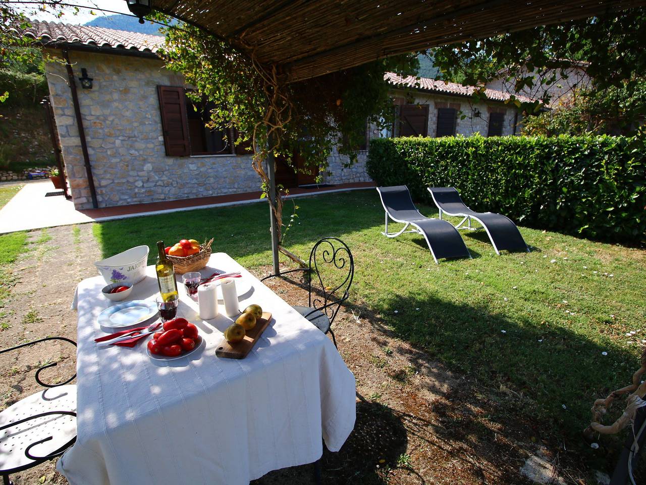 Casale a Casperia con piscina e vista in Casperia, Terminillo