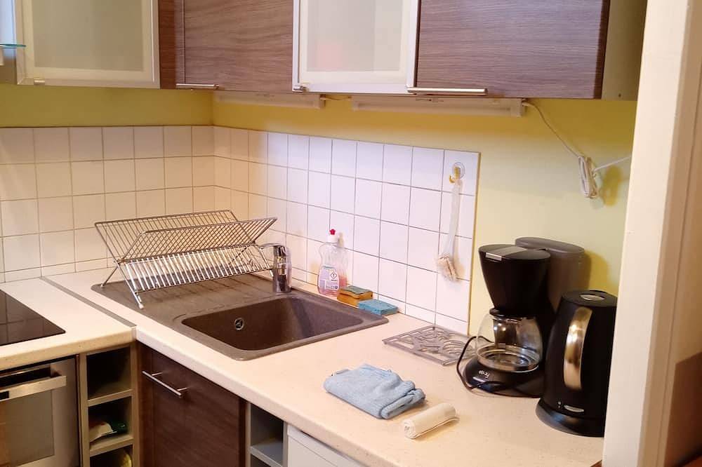 Entire apartment, Rent pretty calm and pleasant studio in Bagnoles-de-l'Orne, Parc naturel régional Normandie-Maine