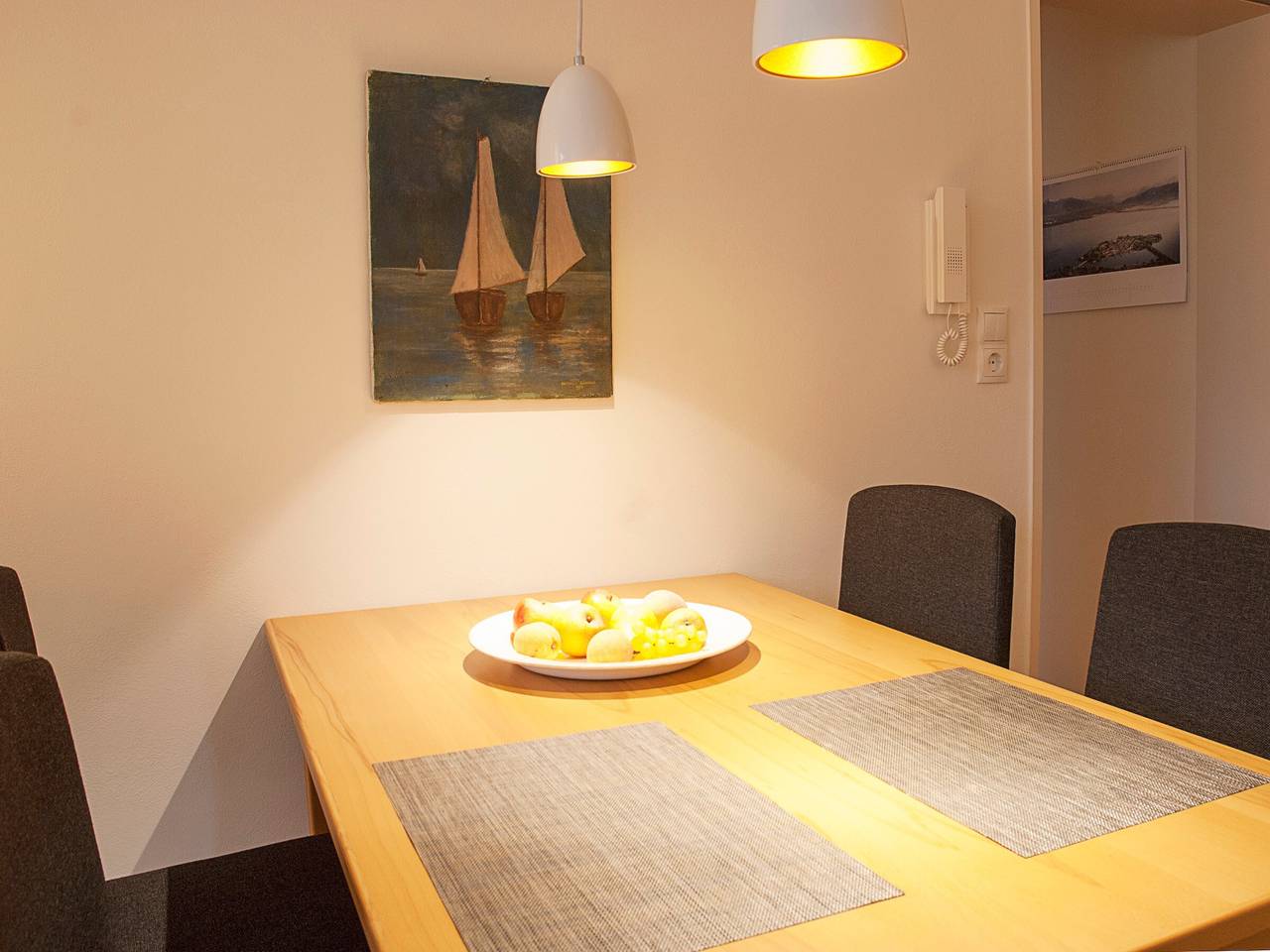 Vakantiewoning 'Reiff' met uitzicht op het meer, balkon en wifi, foto 15