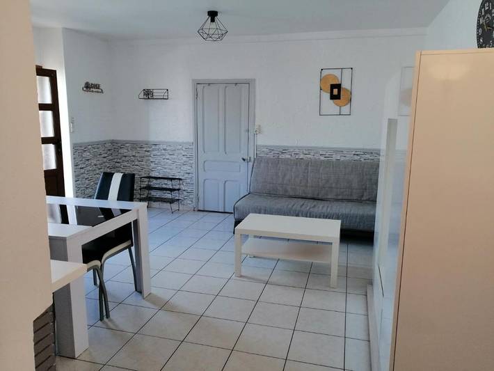 Gîte pour 4 personnes dans Mailly-le-Camp