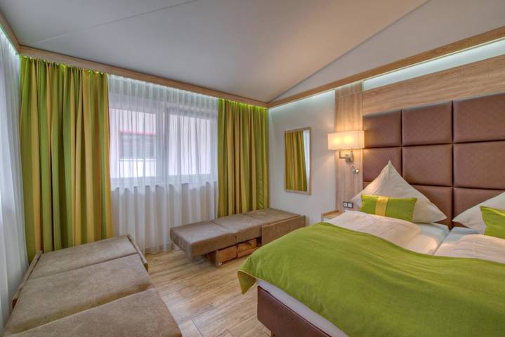 Hotel für 10 Personen, mit Terrasse und Sauna, mit Haustier bei Neuschwanstein - 2