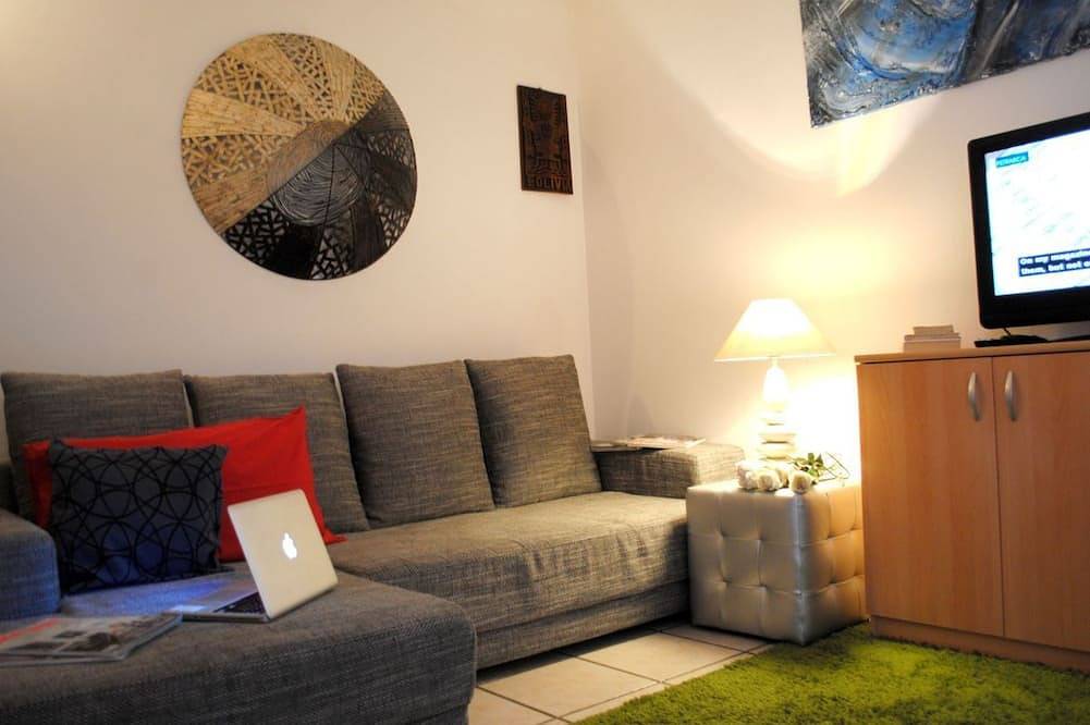 Appartamento intero, Bnbook-Ferrarin Apartment Sesto Calende in Sesto Calende, Comune di Sesto Calende