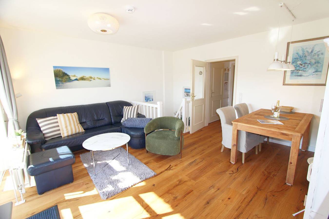 Ganze Wohnung, 3-Zimmer-Ferienappartement mit Süd-Terrasse zum ausgiebigen Sonnen in Wenningstedt, Sylt