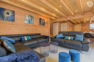 Chalet pour 15 personnes, avec terrasse et vue dans Les Sybelles