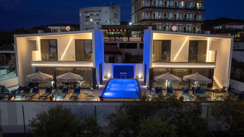 Location de vacances pour 7 personnes, avec terrasse ainsi que vue et piscine dans Ksamil - 4