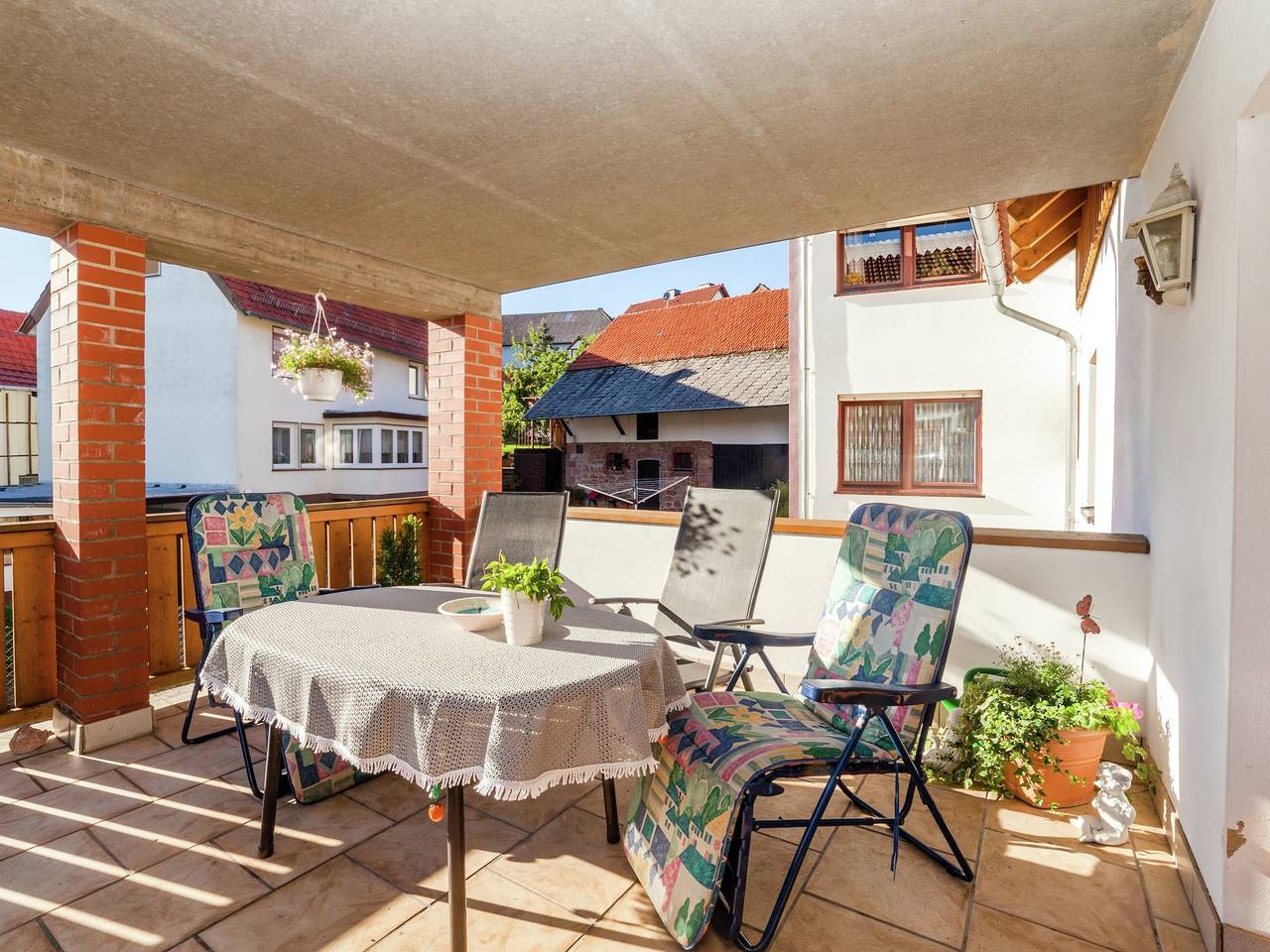 Ganze Wohnung, Wohnung in Densberg nahe Kellerwald in Jesberg, Schwalm-Eder-Kreis