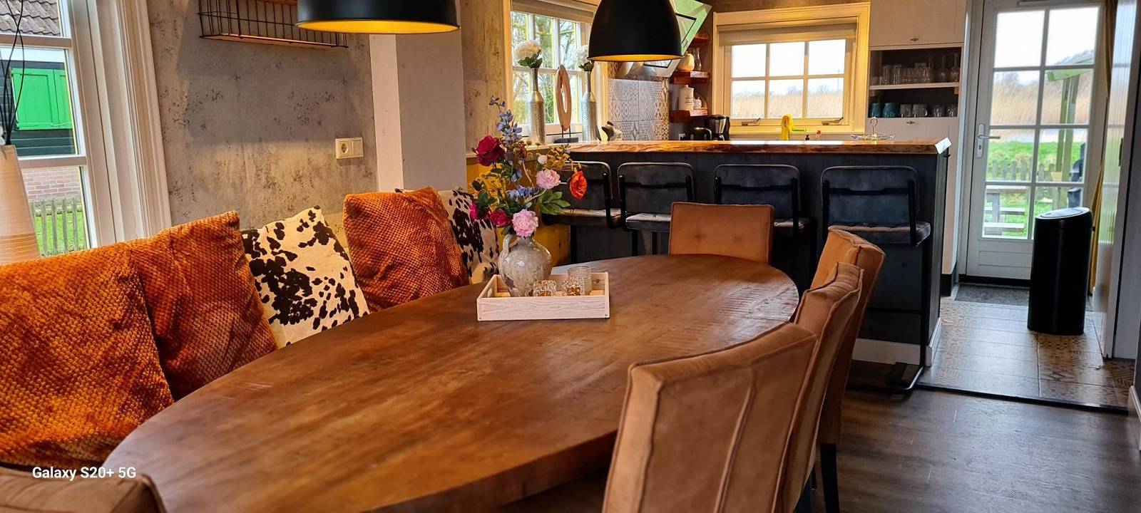 Komfortables Ferienhaus für 10 Personen mit Steg und umzäuntem Garten Nähe Callantsoog in Niederländische Nordsee