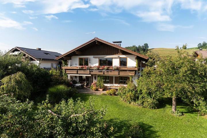 Ferienwohnung für 2 Personen, mit Balkon und Ausblick - 1