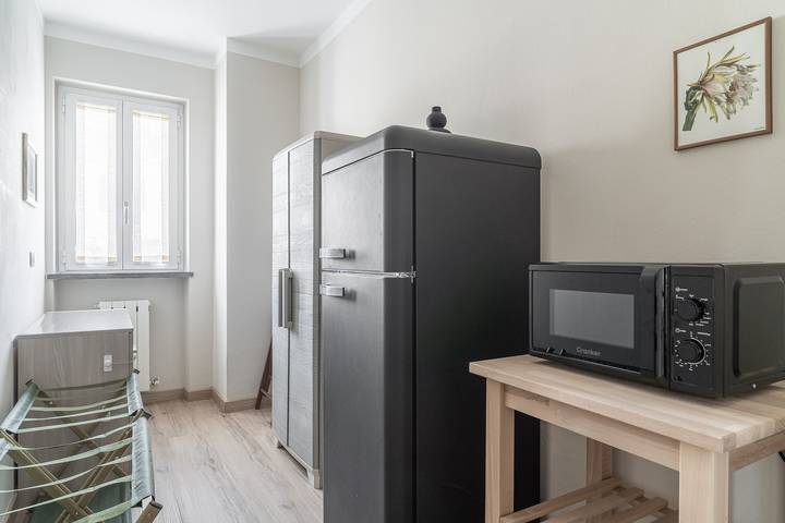 “Non Per Caso” – Elegant Design & Private Parking in Lucca, Lucca Provisen