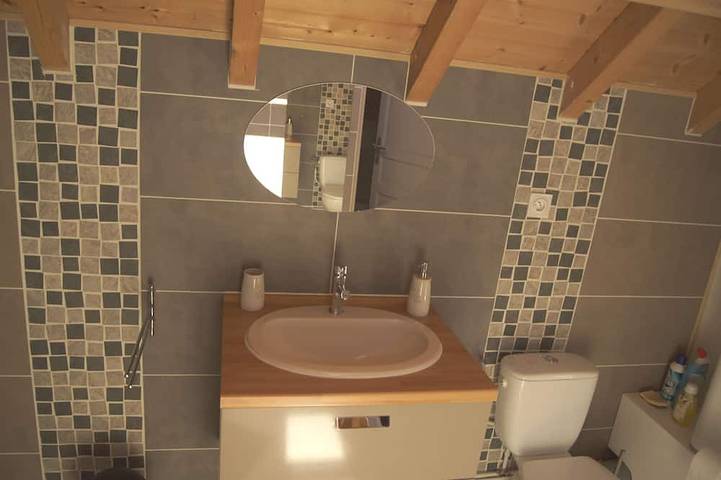 Location de vacances pour 4 personnes, avec jardin à Saint-Laurent-en-Grandvaux - 4