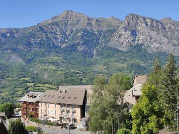 Hôtel pour 2 personnes, avec balcon et vue à Saint-Léger-les-Mélèzes