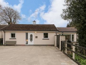 Holiday Rental for 6 People in County Fermanagh, Photo 1