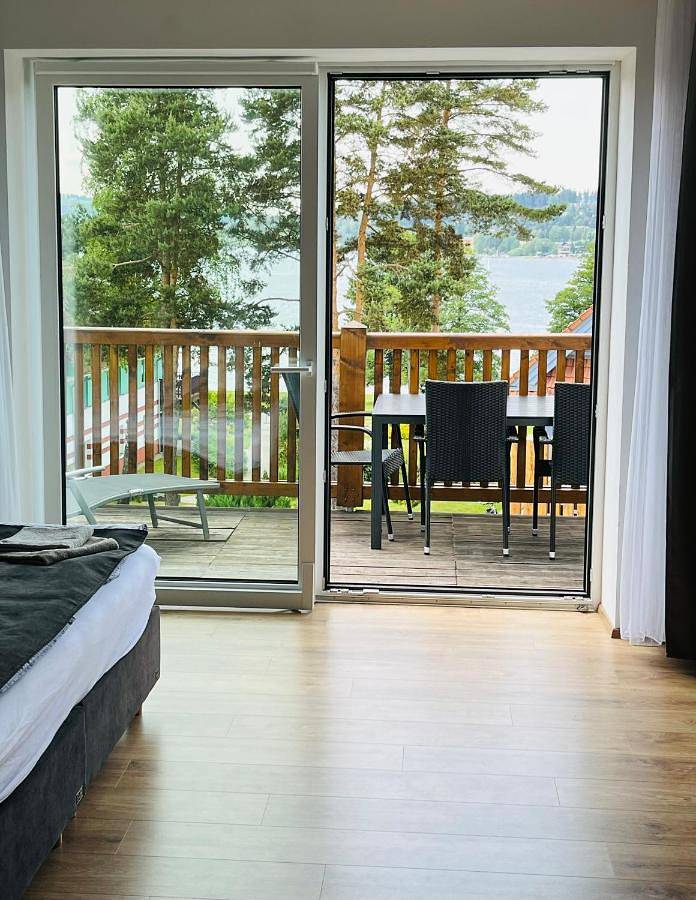Ganze Wohnung, Apartment with Lake View in Lipno-Stausee, Lipno