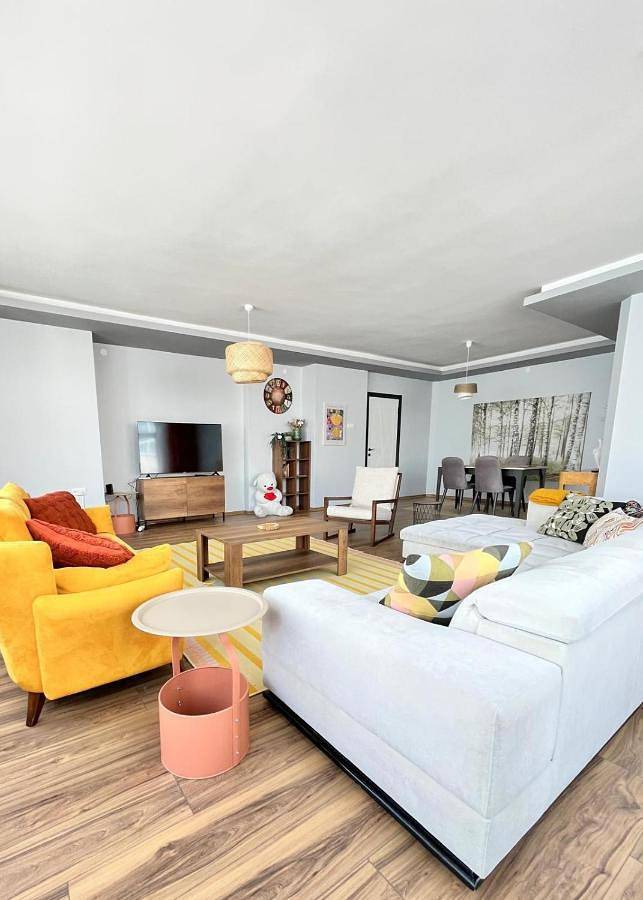 Apartamento de vacaciones para 8 personas, con vistas y balcón - 1