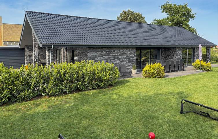 Ferienhaus für 9 Personen, mit Terrasse und Whirlpool in Grenå Strand - 3