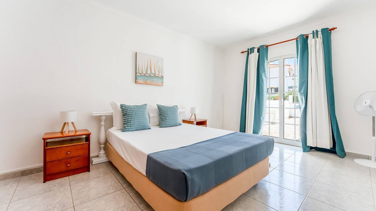 Ganze Wohnung, Ferienwohnung für 4 Personen mit Terrasse in Altura, Faro Distrikt