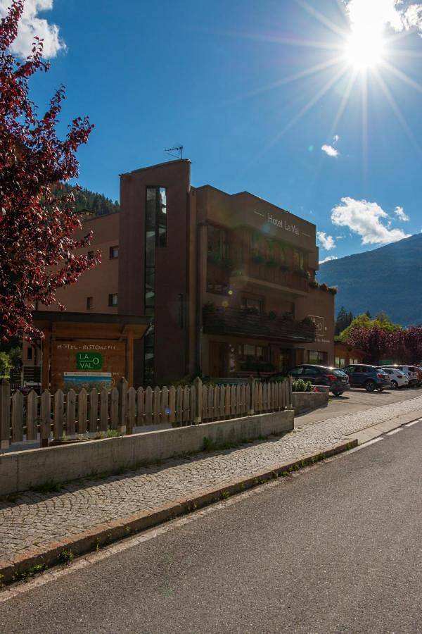 Hotel per 2 persone, con giardino e panorama - 1