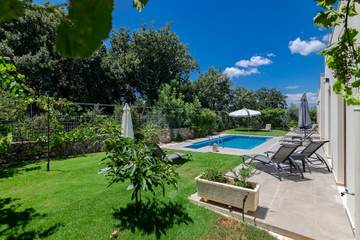 Villa for 10 People in North Crete, Crete, Photo 2