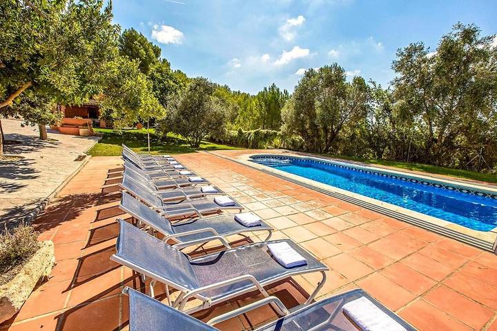 Chalet para 22 personas, con jardín y piscina en Alt Penedès - 3