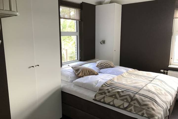 Ferienhaus für 9 Personen, mit Sauna und Garten sowie Whirlpool, mit Haustier in Makkum - 3