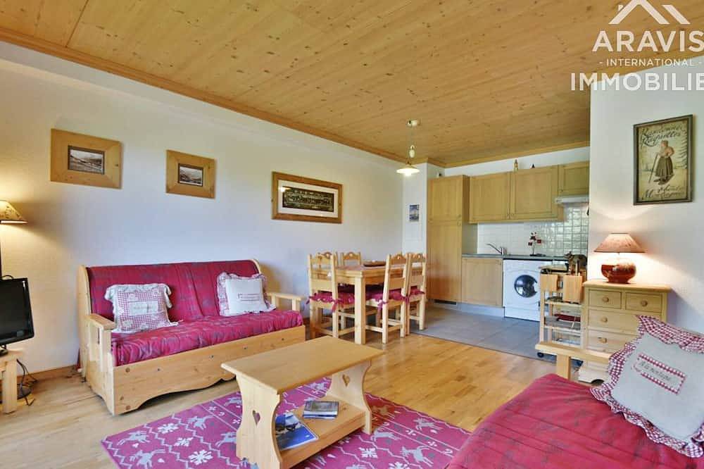 Apartamento entero, Refuge F5: ¡Bonito apartamento cerca de pistas! in Le Grand-Bornand, Región de Annecy
